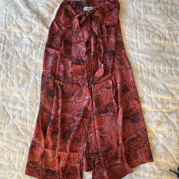 ganni silk stretch satin maxi skirt in red snake print - Picture 1 of 5